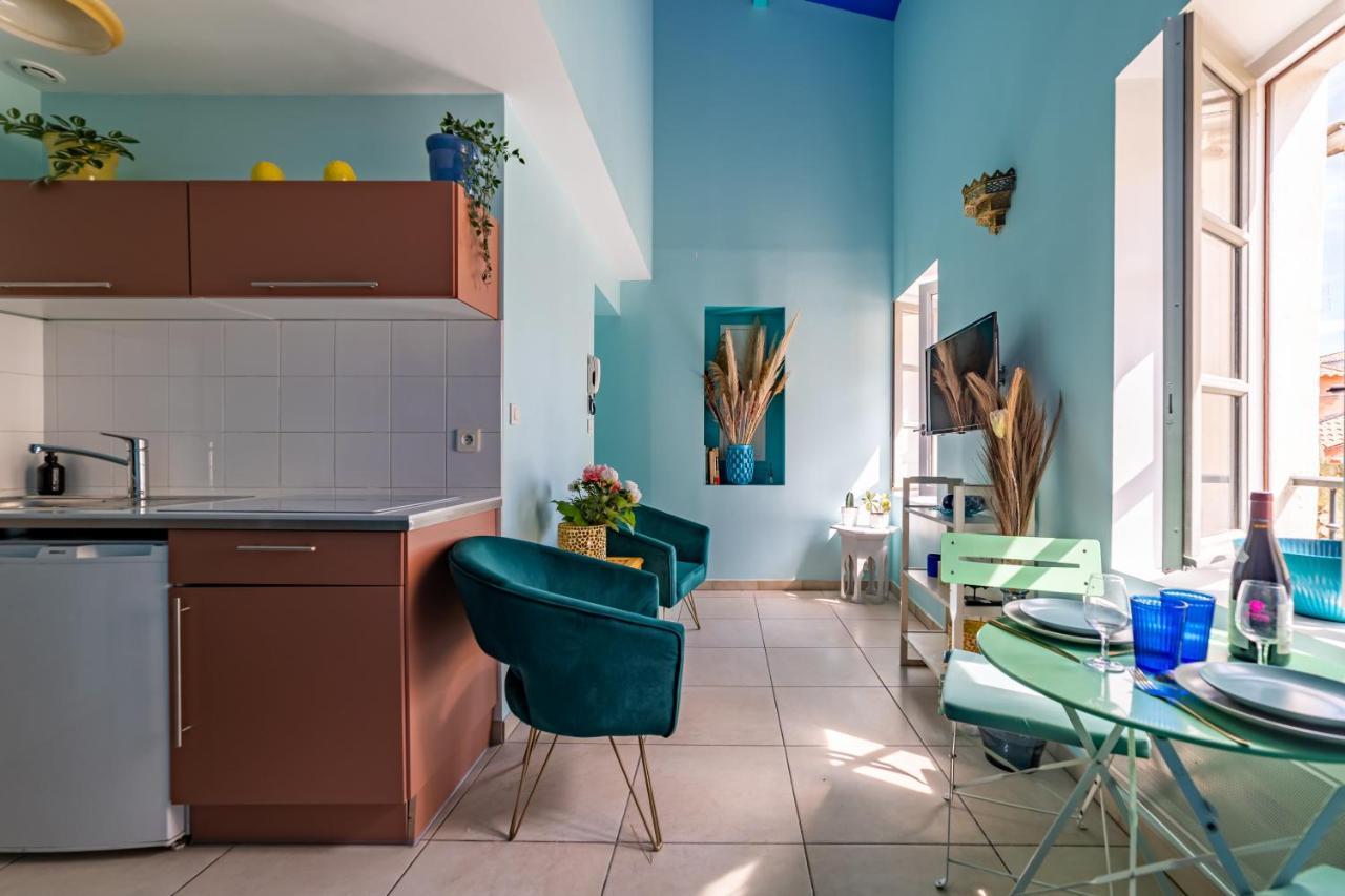 Le Reve Bleu Majorelle - Duplex Sur Les Toits - Une Nuit A Nîmes Buitenkant foto